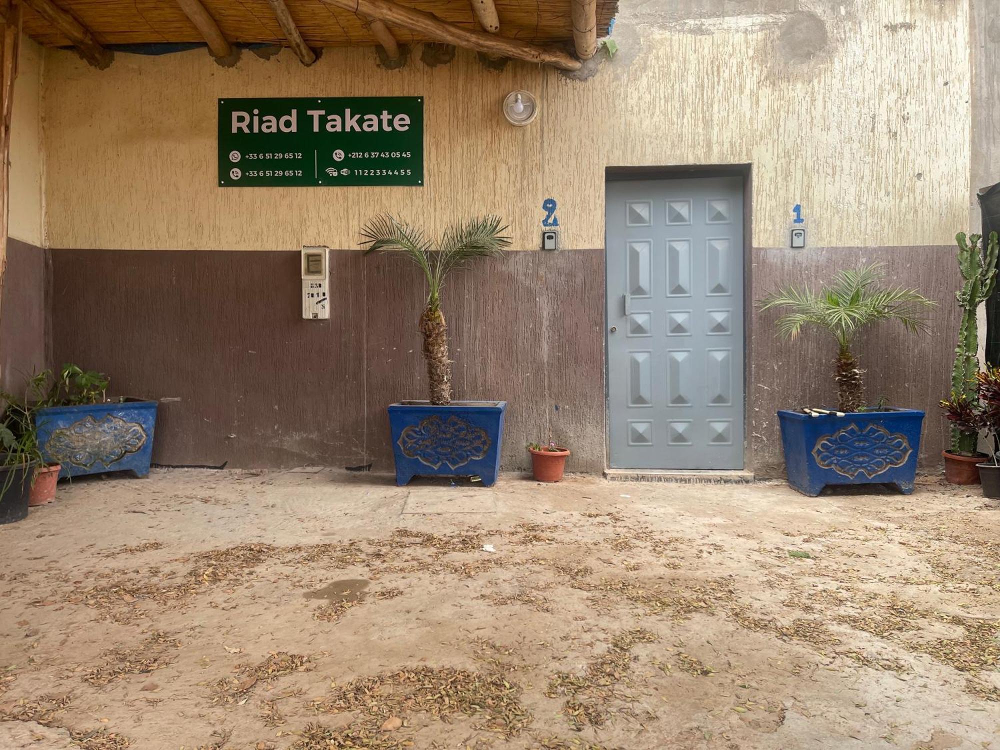 Riad Targante Takate 1 Sidi Bibi Esterno foto